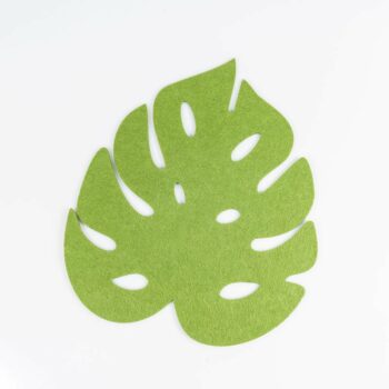 Feuille monstera en feutrine vert clair