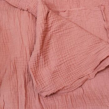 Chemin de table en gaze de coton corail