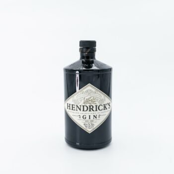 Bouteille de gin Hendricks