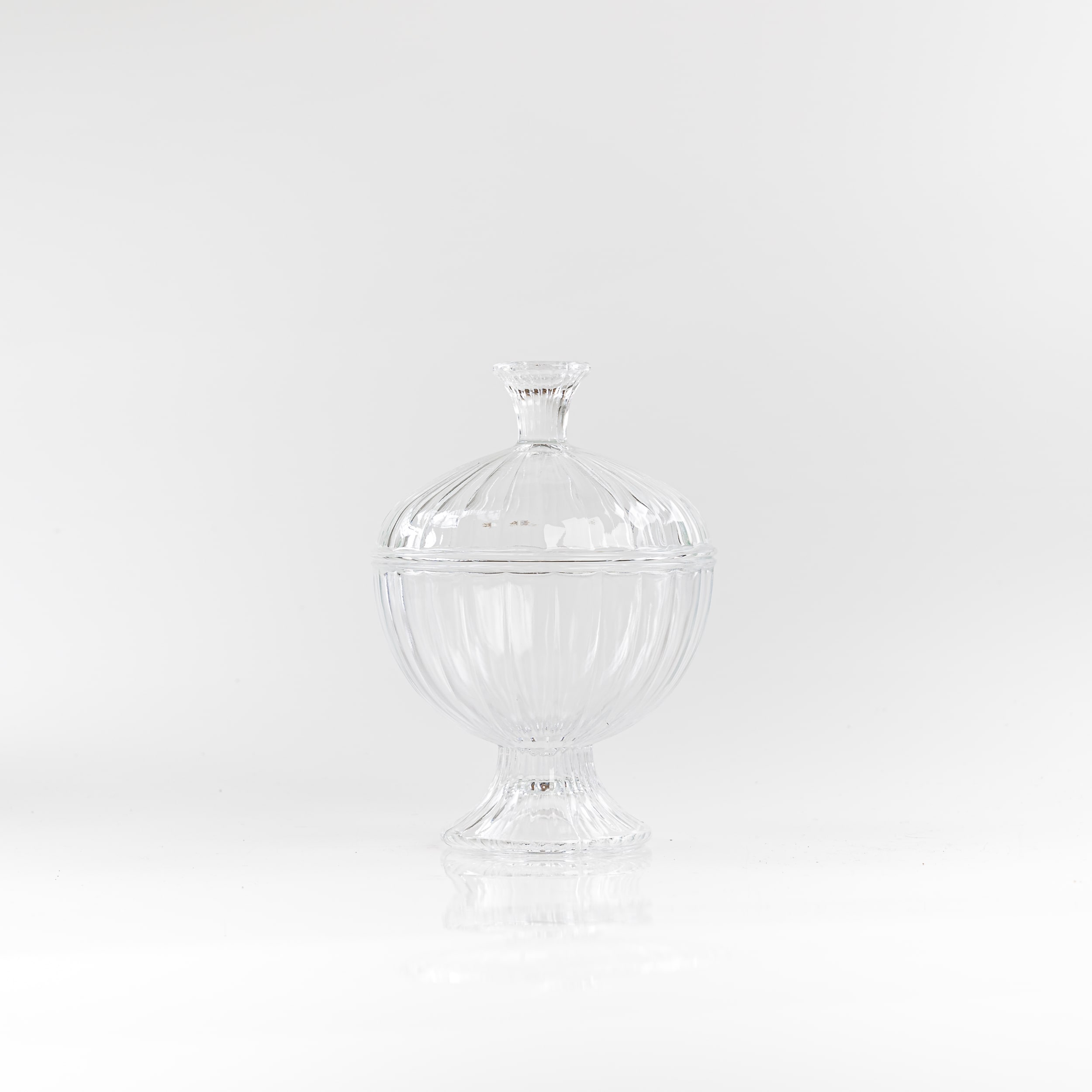 Bonbonnière sur pied avec couvercle arrondi