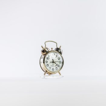 Ancien réveil bronze doré