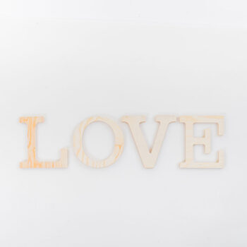 Lettres LOVE en bois plein