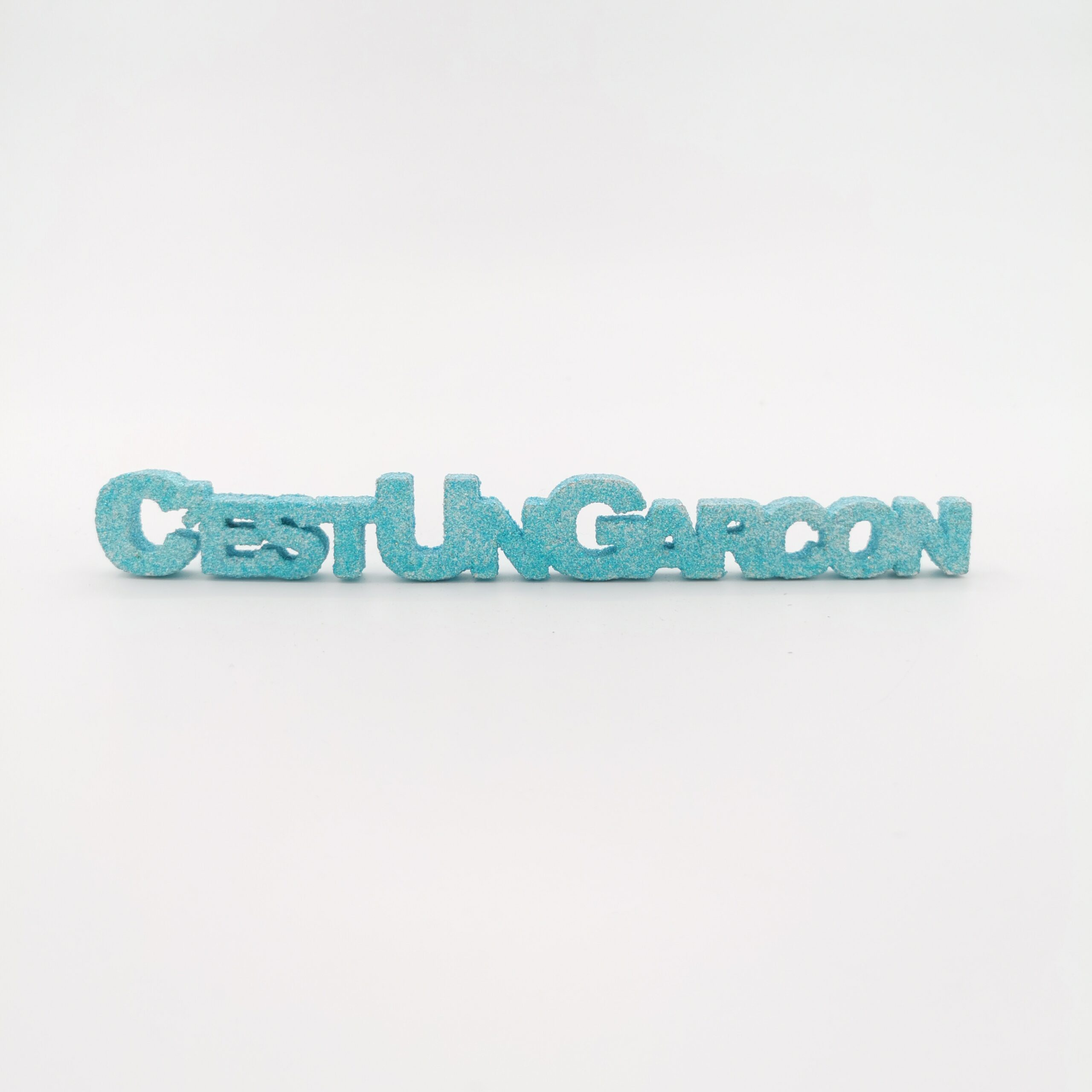 C'est un garçon bleu pailleté