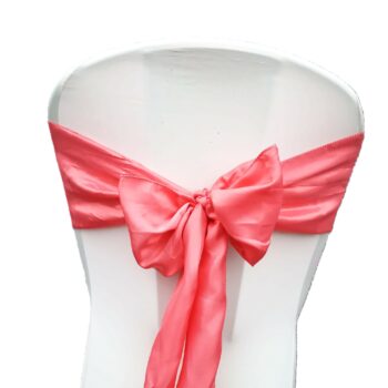 Noeud de chaise satiné rose pêche
