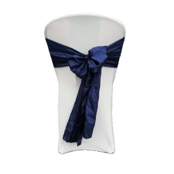 Nœud de chaise satiné bleu foncé